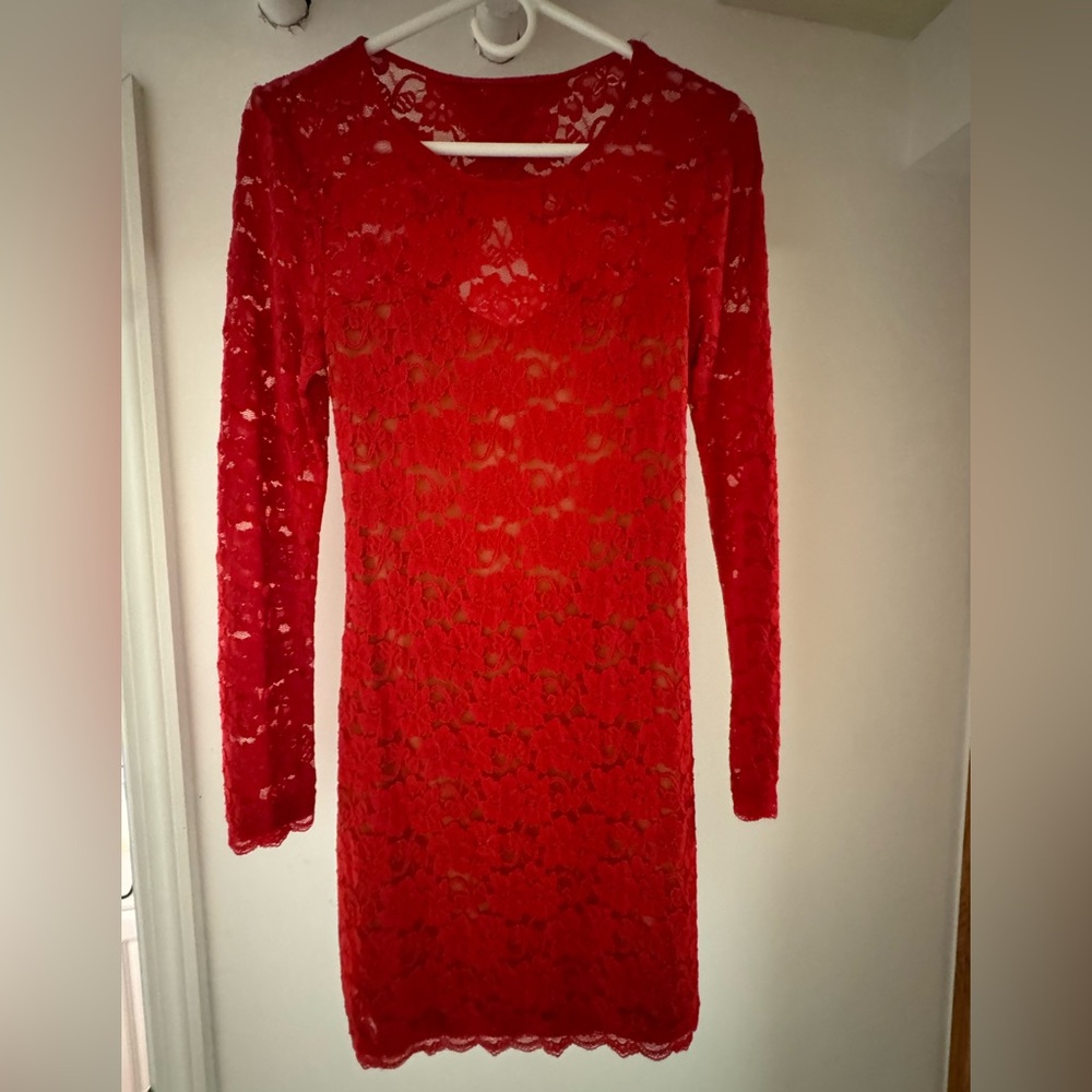 Express Red Lace Knee-length / Long Sleeve Dress